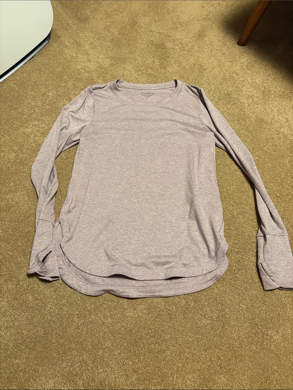 Athleta‎ Uptempo Top Violet Purple Shirt Soft Workout Yoga Small Thumbholes